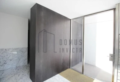 Apartamento T1 para Venda em Lordelo do Ouro e Massarelos