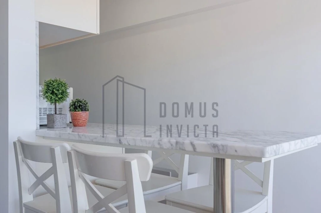 Apartamento T1 para Venda em Lordelo do Ouro e Massarelos Foto 6