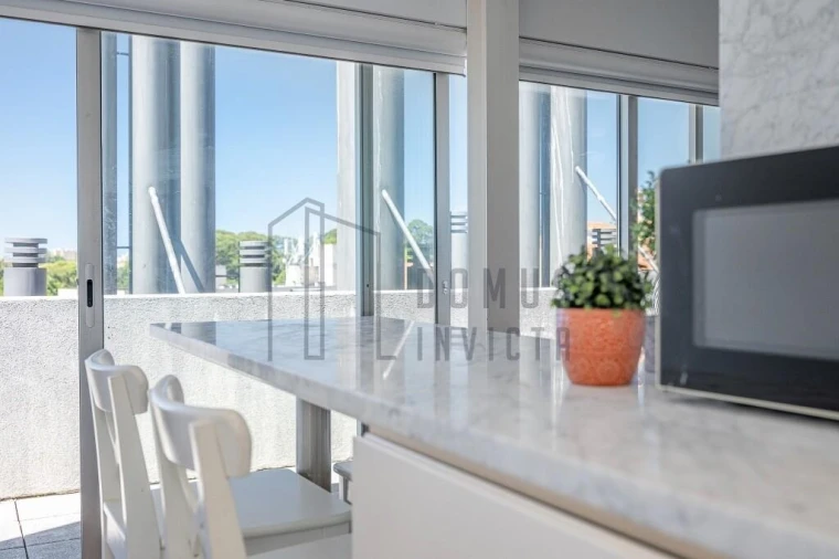 Apartamento T1 para Venda em Lordelo do Ouro e Massarelos Foto 9