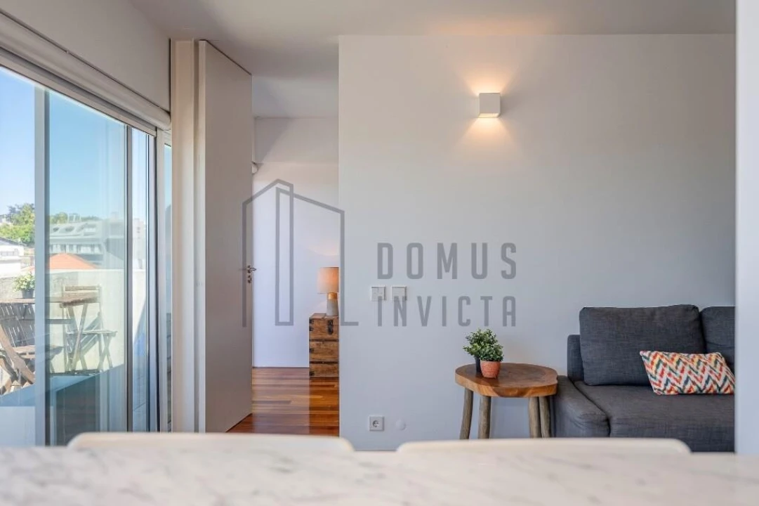Apartamento T1 para Venda em Lordelo do Ouro e Massarelos Foto 10
