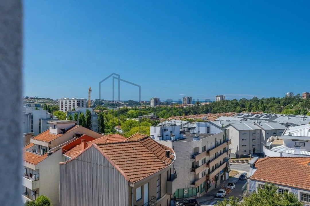 Apartamento T1 para Venda em Lordelo do Ouro e Massarelos Foto 20