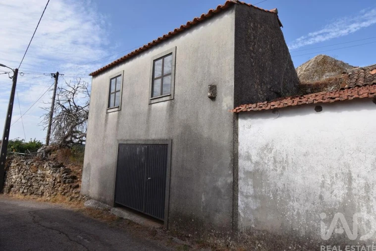 Moradia para Venda em São Miguel, Santa Eufémia e Rabaçal Foto 2