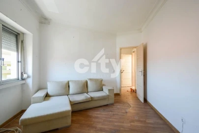 Apartamento T2 para Venda em Falagueira-Venda Nova