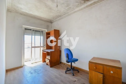 Apartamento T2 para Venda em Falagueira-Venda Nova