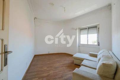 Apartamento T2 para Venda em Falagueira-Venda Nova