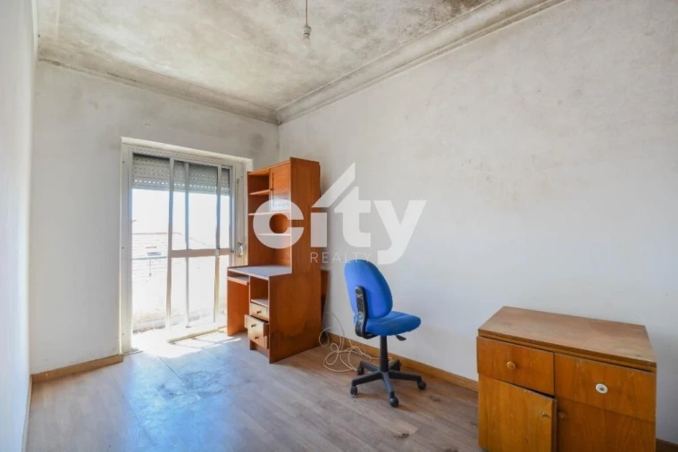 Apartamento T2 para Venda em Falagueira-Venda Nova Foto 12