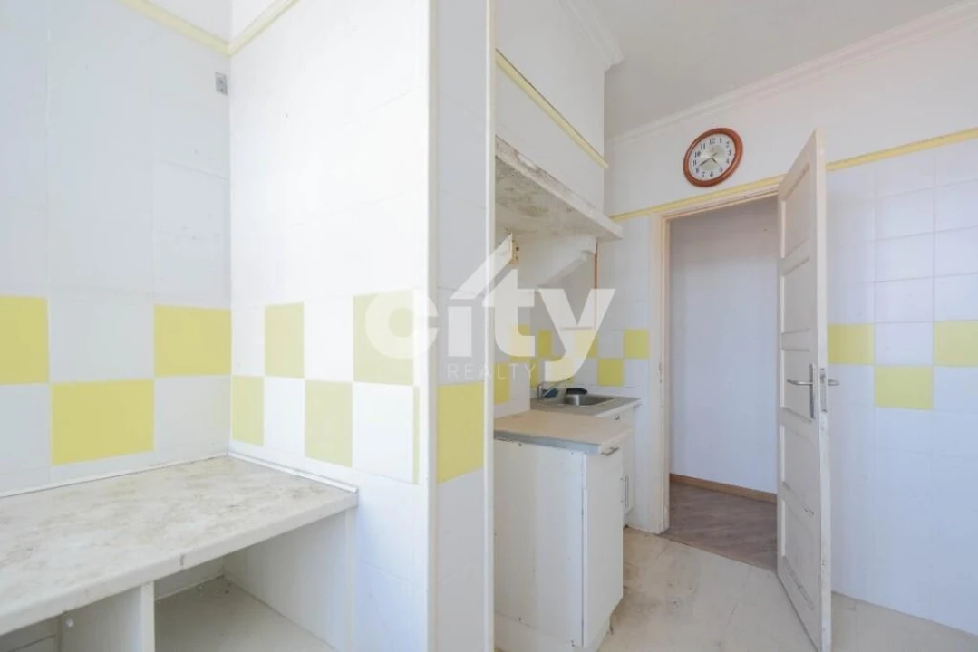 Apartamento T2 para Venda em Falagueira-Venda Nova Foto 9