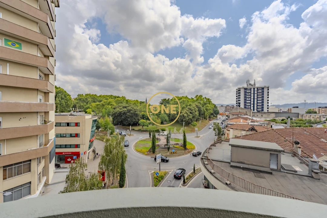 Apartamento T4 para Venda em Bougado (São Martinho e Santiago) Foto 27