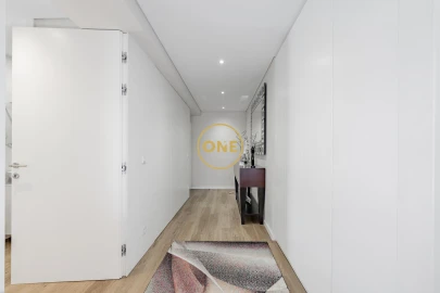 Apartamento T4 para Venda em Bougado (São Martinho e Santiago)