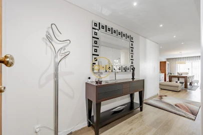 Apartamento T4 para Venda em Bougado (São Martinho e Santiago)