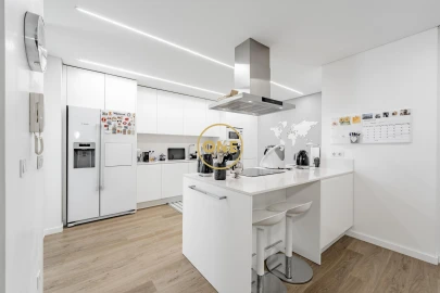 Apartamento T4 para Venda em Bougado (São Martinho e Santiago)