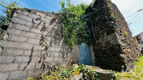 Moradia para Venda em Telões