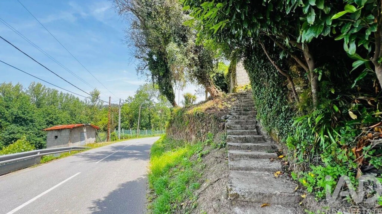 Moradia para Venda em Telões Foto 25