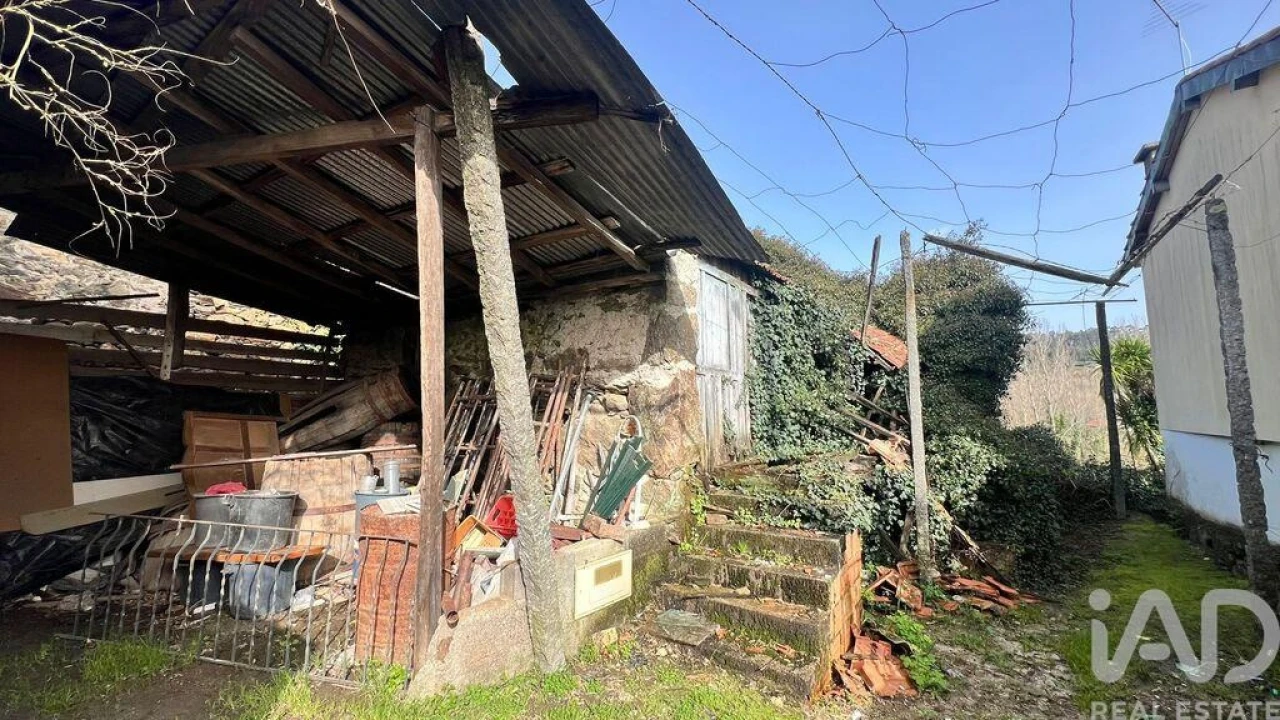 Moradia para Venda em Telões Foto 11