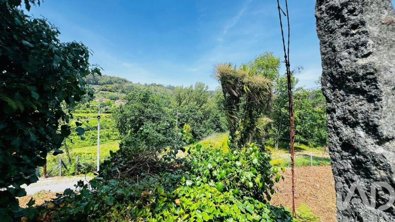 Moradia para Venda em Telões Foto 13