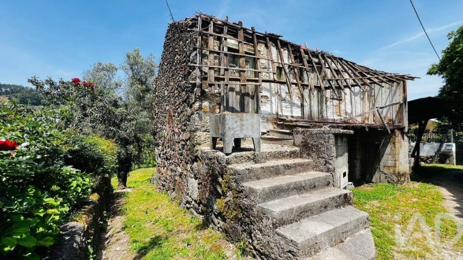 Moradia para Venda em Telões Foto 26