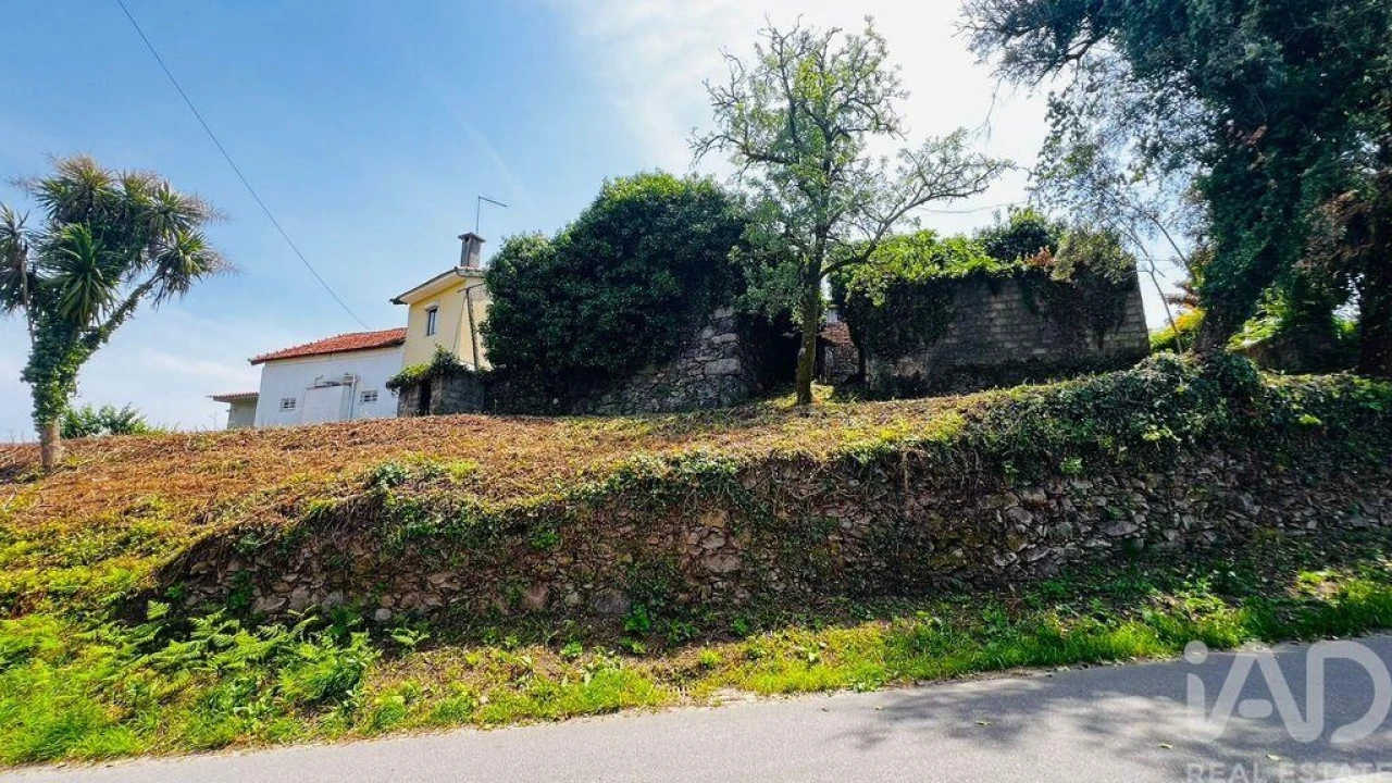 Moradia para Venda em Telões Foto 6