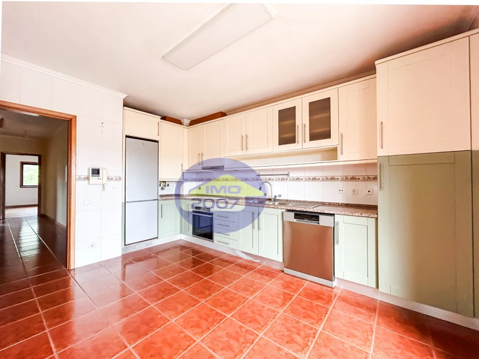 Apartamento T2 para Venda em São João de Ver Foto 2