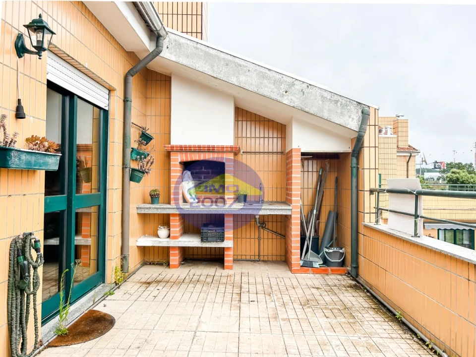 Apartamento T2 para Venda em São João de Ver Foto 16