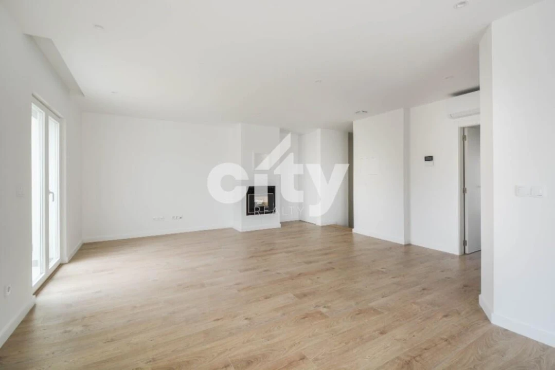 Apartamento T4 para Venda em Mafra Foto 4