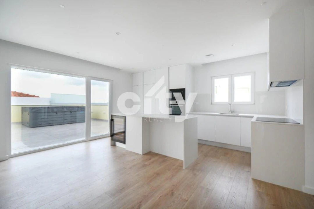 Apartamento T4 para Venda em Mafra Foto 2