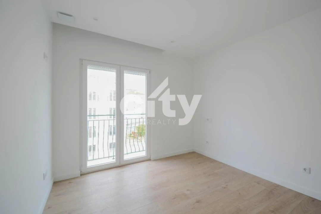 Apartamento T4 para Venda em Mafra Foto 11