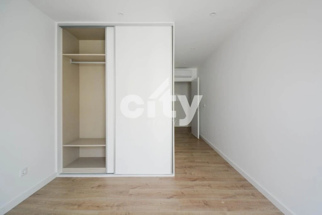 Apartamento T4 para Venda em Mafra Foto 17