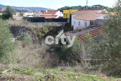 Terreno para Venda em Almargem do Bispo, Pêro Pinheiro e Montelavar