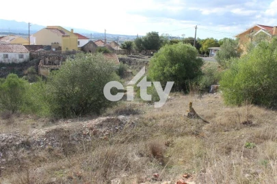 Terreno para Venda em Almargem do Bispo, Pêro Pinheiro e Montelavar