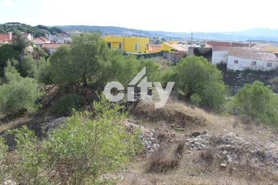 Terreno para Venda em Almargem do Bispo, Pêro Pinheiro e Montelavar