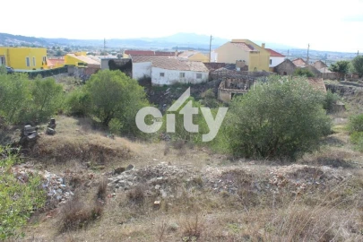 Terreno para Venda em Almargem do Bispo, Pêro Pinheiro e Montelavar