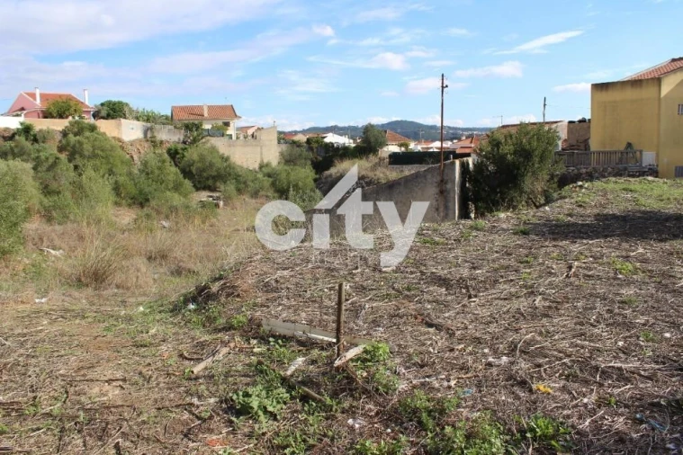 Terreno para Venda em Almargem do Bispo, Pêro Pinheiro e Montelavar Foto 2