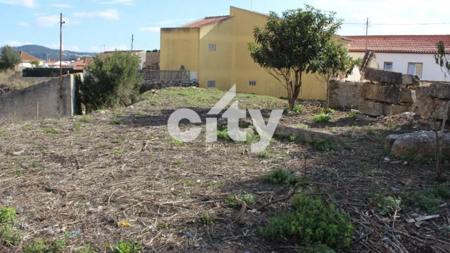 Terreno para Venda em Almargem do Bispo, Pêro Pinheiro e Montelavar