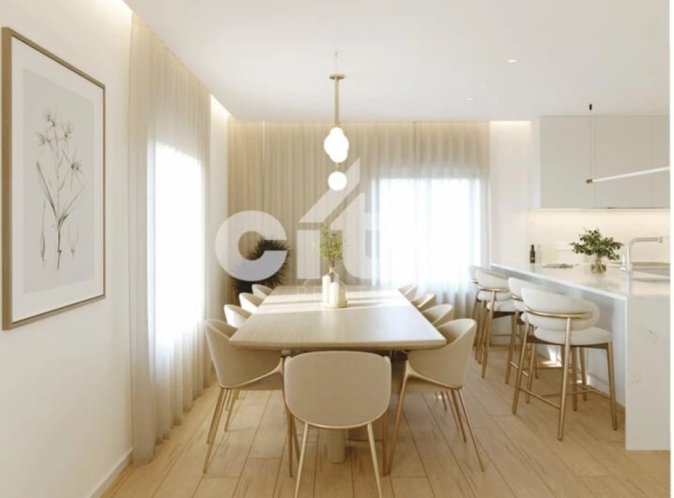 Apartamento T4 para Venda em Mafra Foto 1