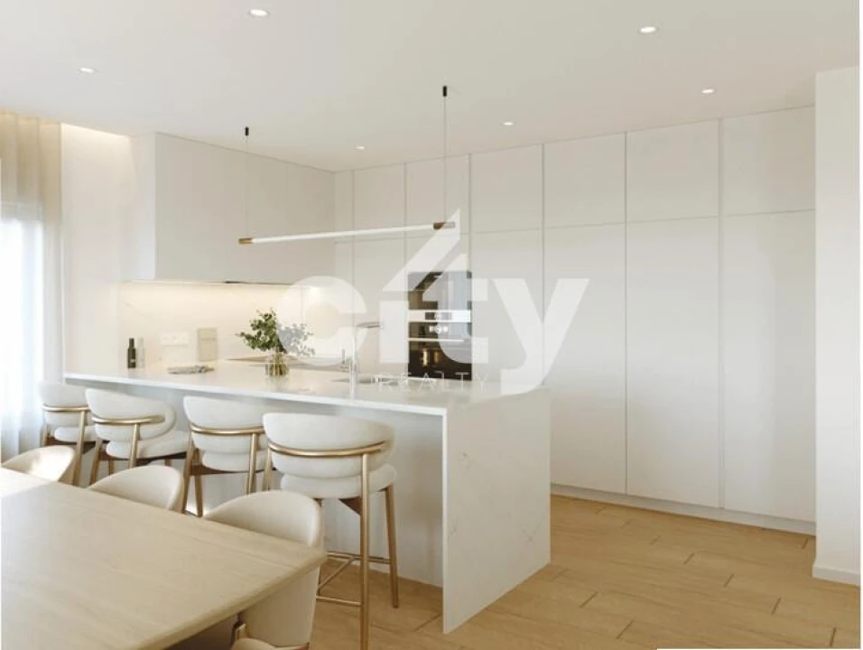 Apartamento T4 para Venda em Mafra Foto 2