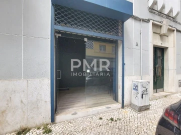 Loja para Arrendamento em Avenidas Novas