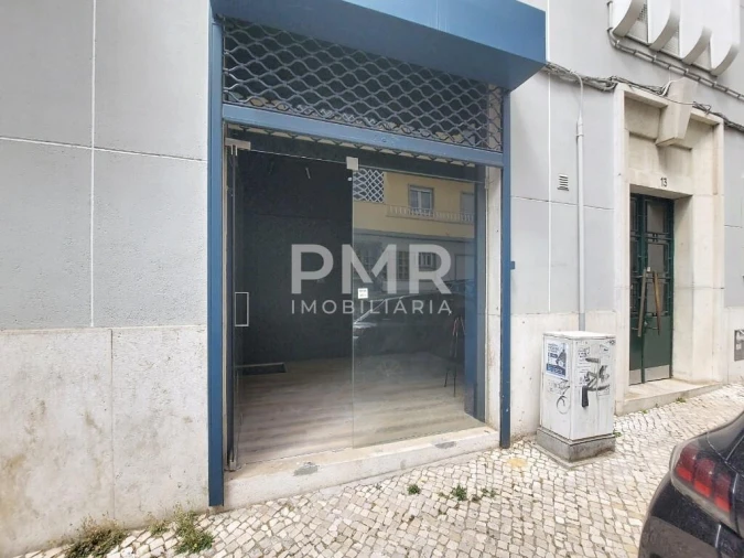 Loja para Arrendamento em Avenidas Novas Foto 6