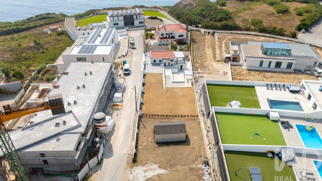 Moradia T3 para Venda em Lourinhã e Atalaia Foto 29