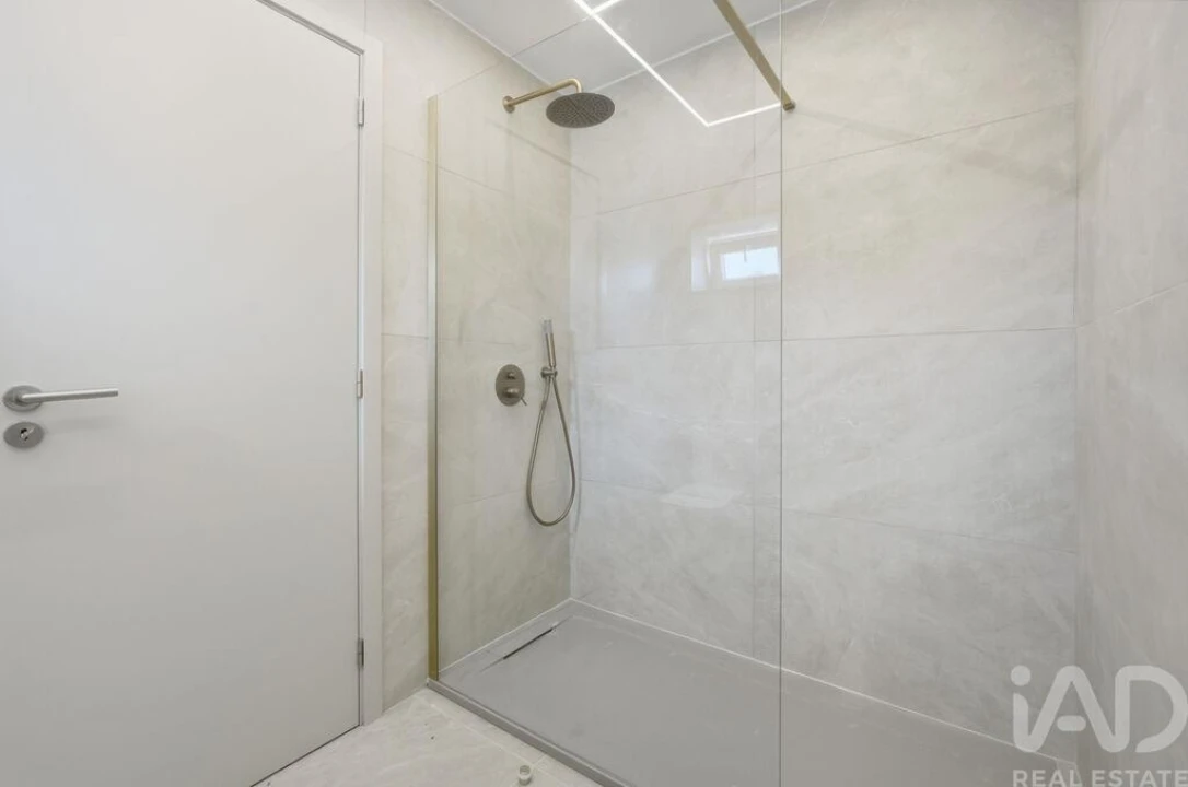Moradia T3 para Venda em Lourinhã e Atalaia Foto 27