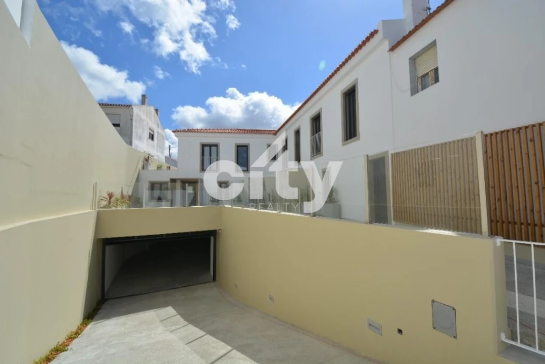 Moradia T2 para Venda em Rio de Mouro Foto 24