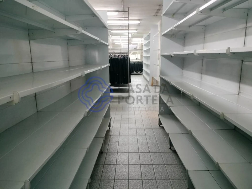 Prédio para Venda em Cedofeita, Santo Ildefonso, Sé, Miragaia, São Nicolau e Vitória Foto 22