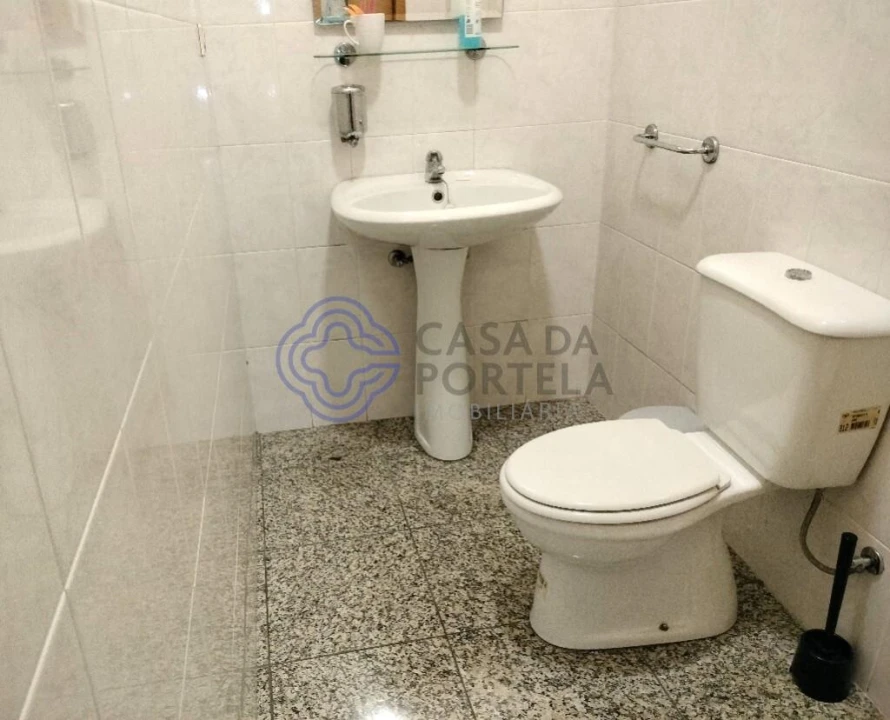 Prédio para Venda em Cedofeita, Santo Ildefonso, Sé, Miragaia, São Nicolau e Vitória Foto 27