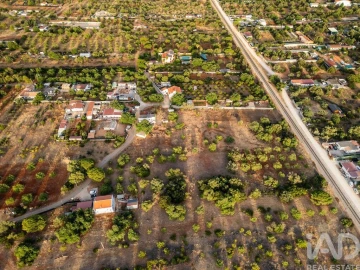 Moradia T4 para Venda em Loule (São Sebastião)