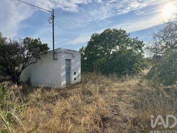 Moradia T4 para Venda em Loule (São Sebastião)