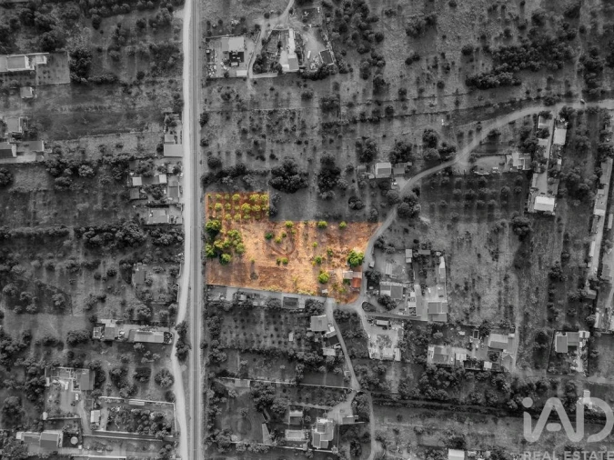 Moradia T4 para Venda em Loule (São Sebastião) Foto 4