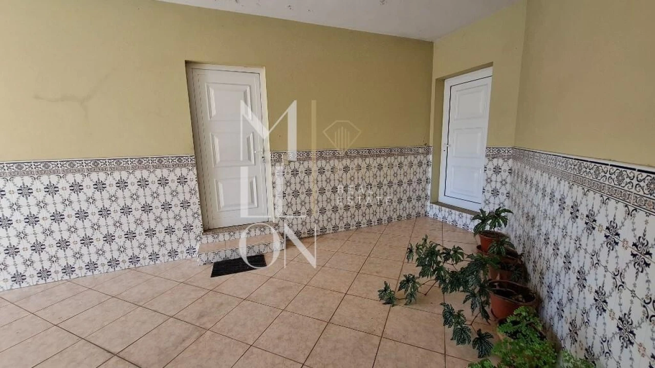 Moradia T4 para Venda em Chave Foto 33