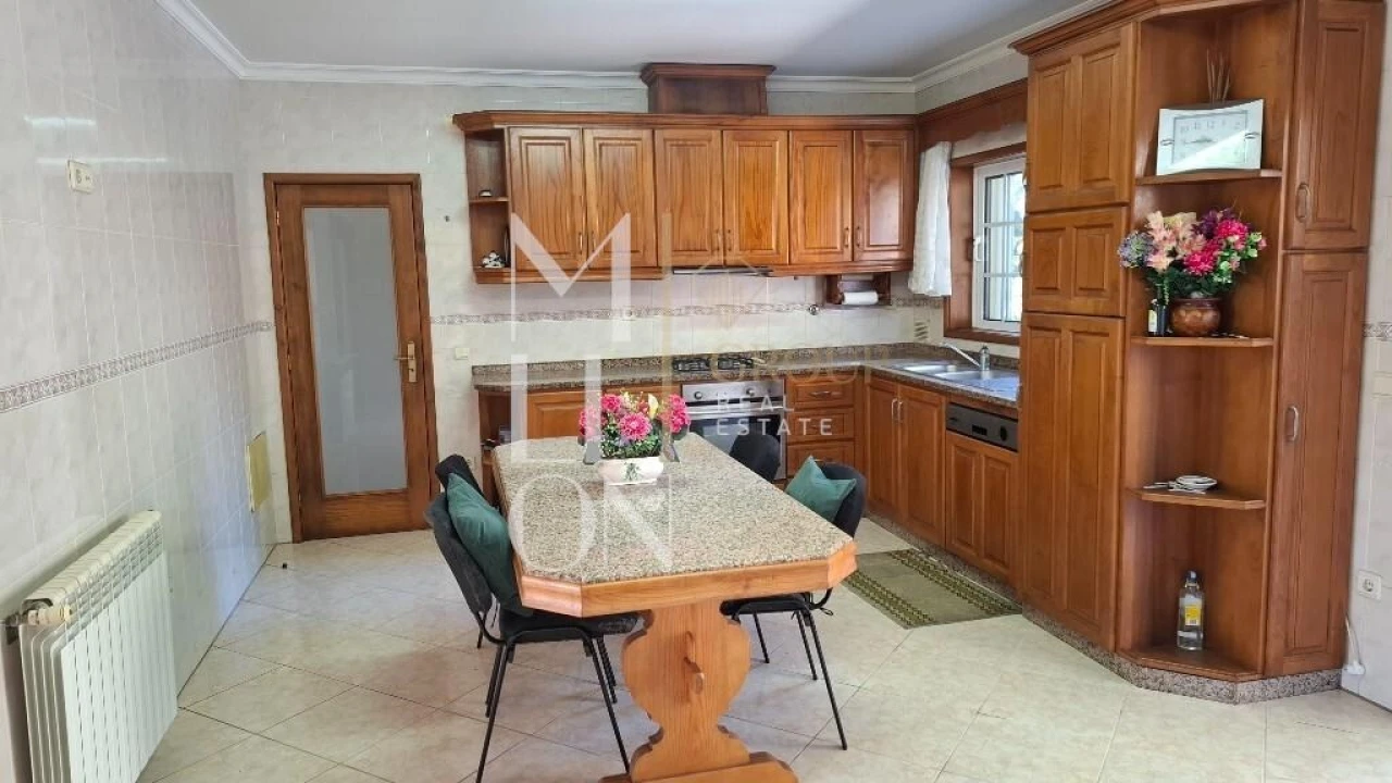 Moradia T4 para Venda em Chave Foto 10