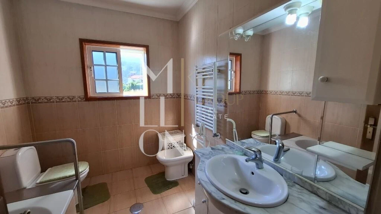 Moradia T4 para Venda em Chave Foto 24