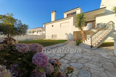 Moradia T5 para Venda em Cascais e Estoril