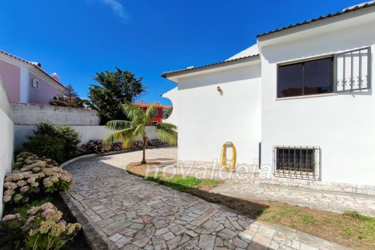 Moradia T5 para Venda em Cascais e Estoril Foto 28